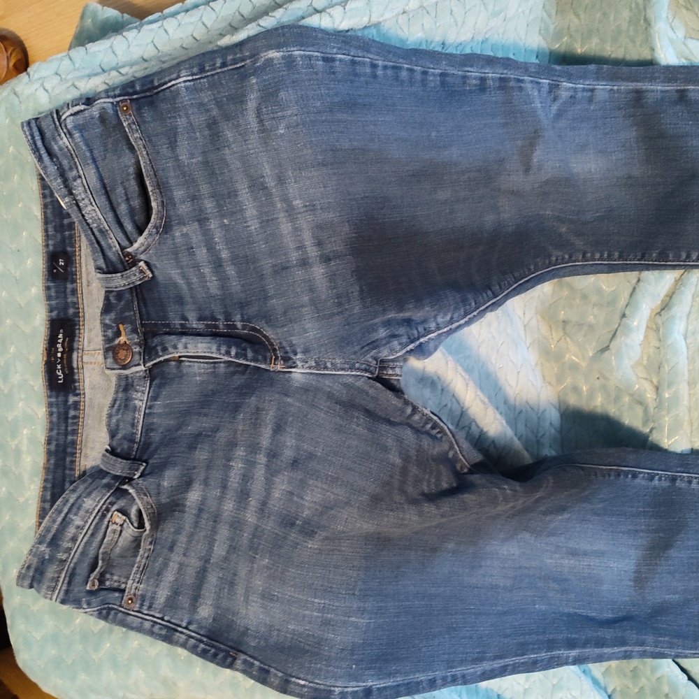 Women's/girls size 4 Lucky Brand jeans in excellent condition